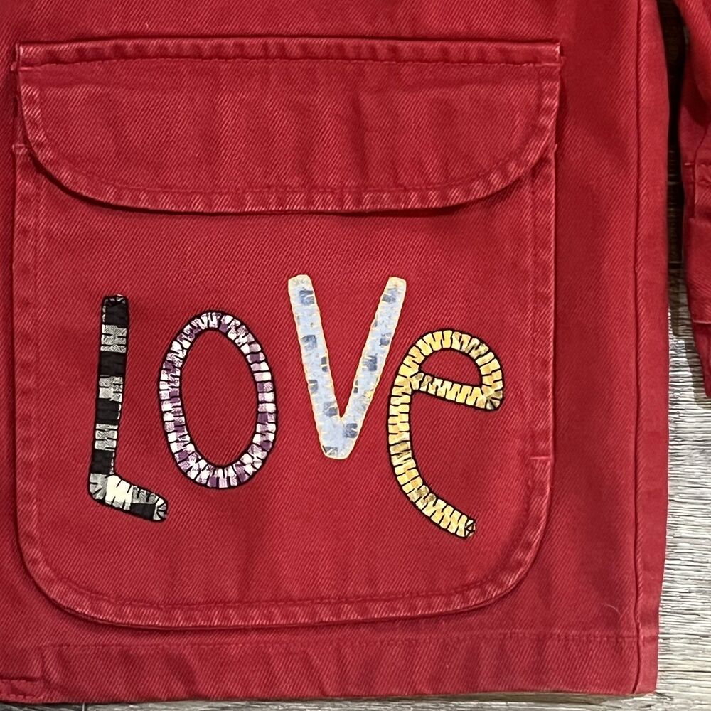 Vintage 80s Sun Belt Denim Red Cotton Jacket Folk Appliqué Live Laugh Love USA M - Picture 3 of 10